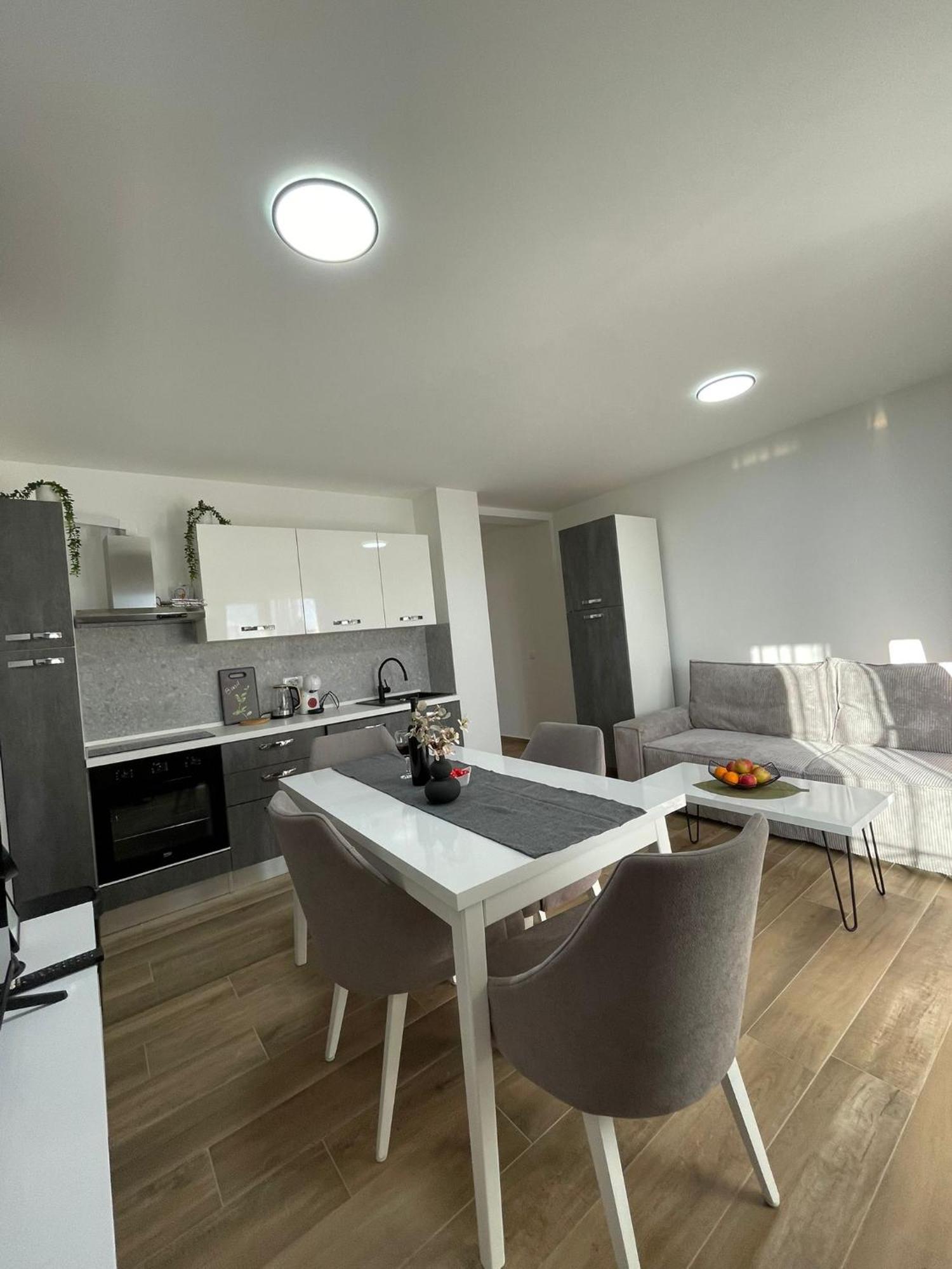 Apartmán Stina Biograd Na Moru Exteriér fotografie